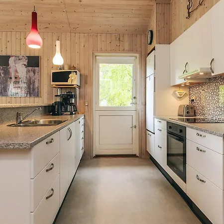 5 Star In Vaeggerlose * Bøtø By