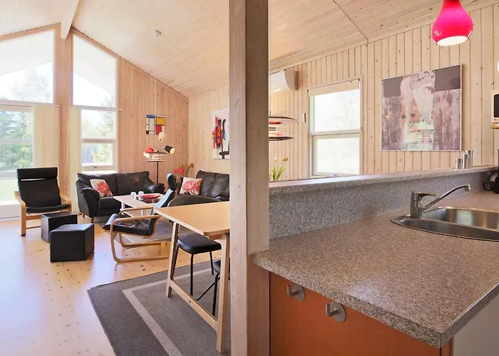 Luxury Retreat In Marielyst - By Traum *